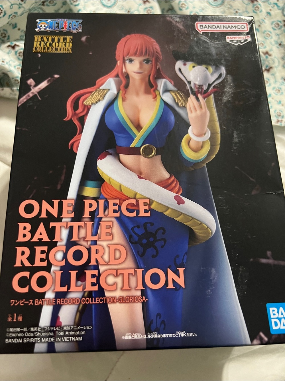 Onepiece Figure - Red Hair, Blue Outfit, White Snake